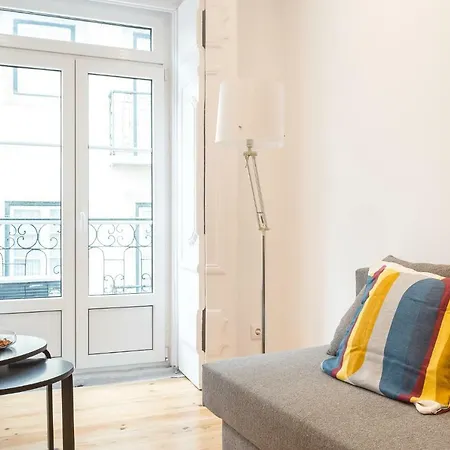 Three Bedroom In Historical Centre -bairro Alto